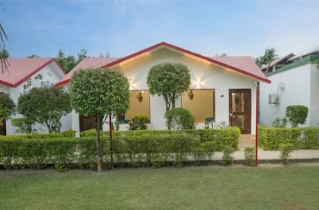 Corbett Holiday Forest - Exterior View & Grounds - Gola Holidays